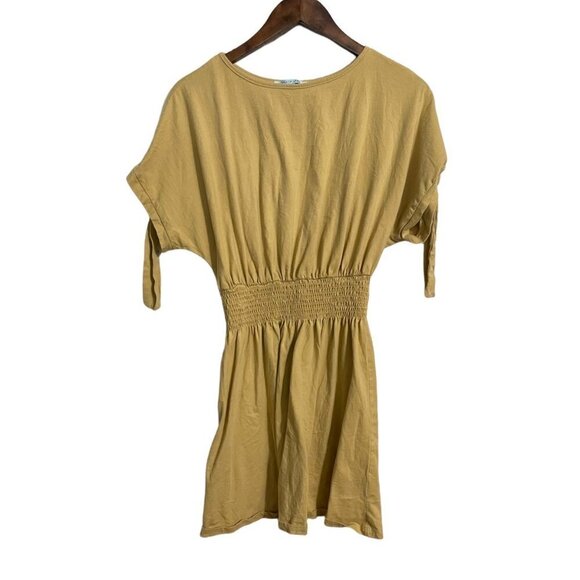 She + Sky Womens Mustard Yellow Smocked Tie Short Sleeve Mini Dress Medium - Picture 1 of 7